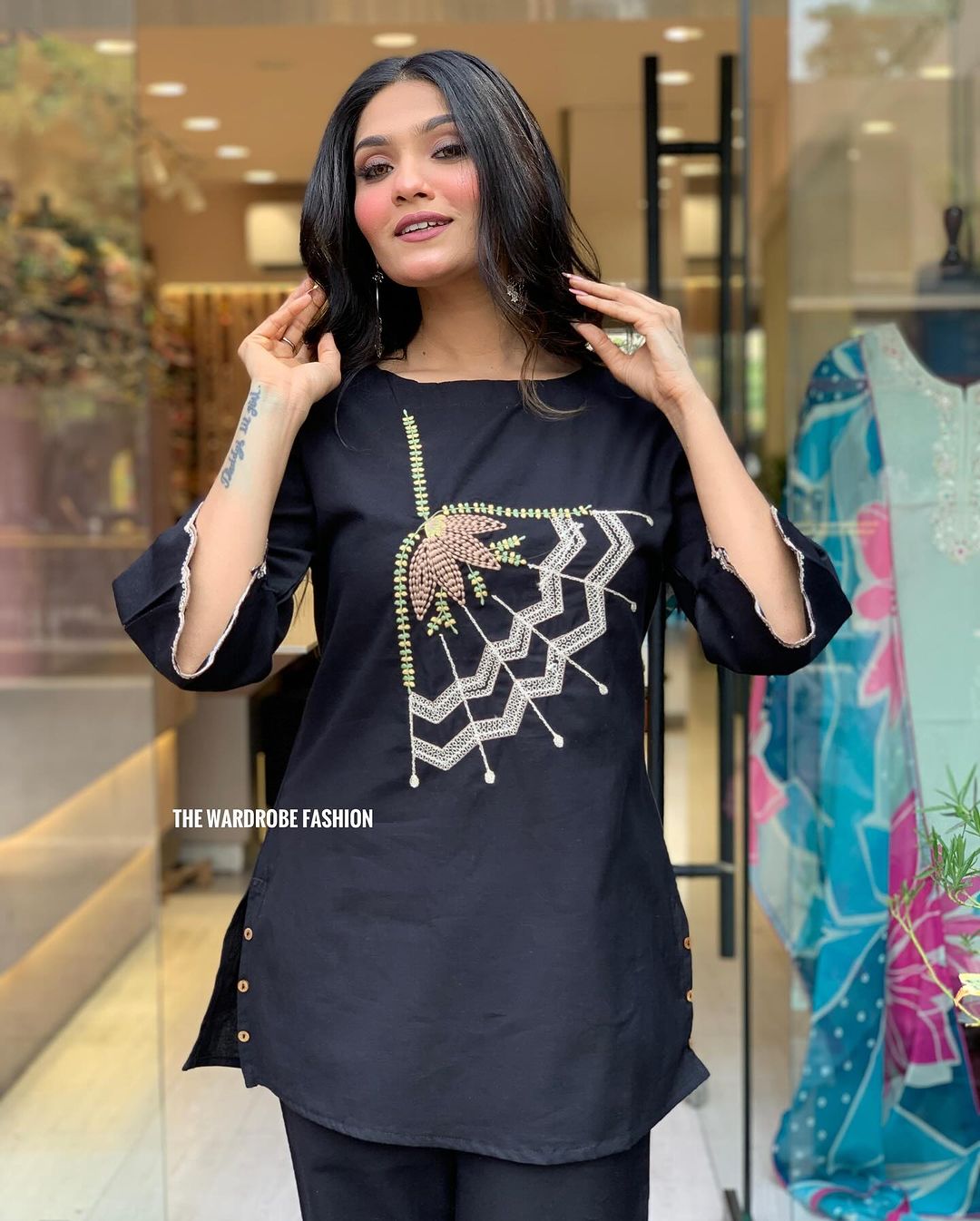 Elegant Black Embroidered Kurta Set with Straight Pants