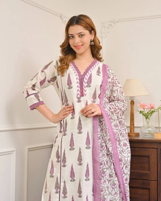 Chic Ivory & Lavender Printed Kurta Set with Dupatta