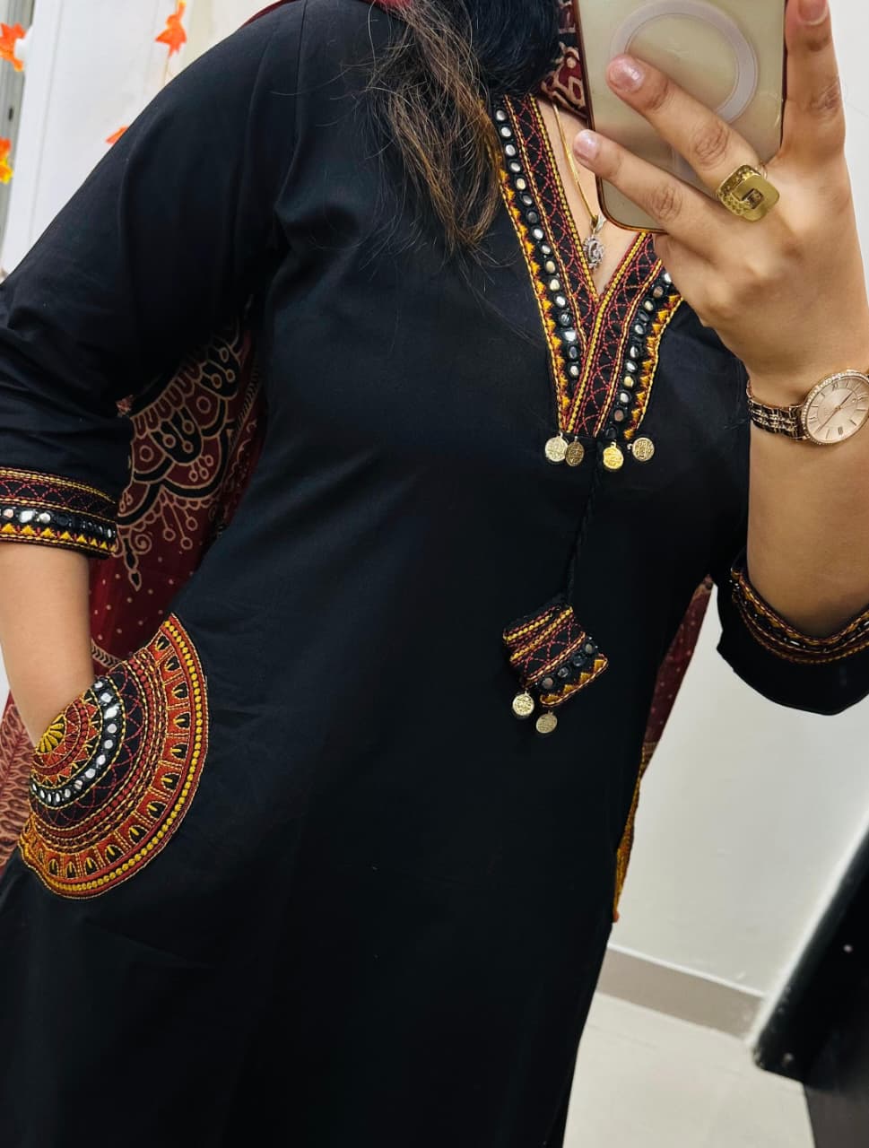 Black Kurta Set With Black Printed Dupatta – Elegant Ethnic Wear