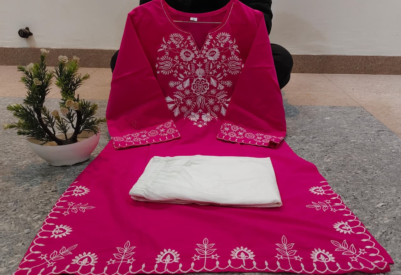 Jaipur Bandhej Pink Embroidered Kurta With Ivory Straight Pants