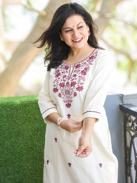 Elegant Off-White Embroidered Kurta Set