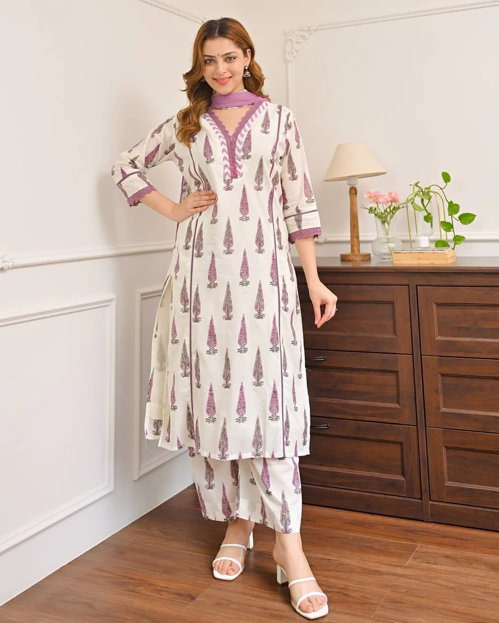 Chic Ivory & Lavender Printed Kurta Set with Dupatta